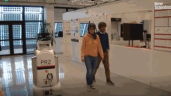 智能机器人与未来城市的礼仪之花 图卢兹大学展示人机共处新高度